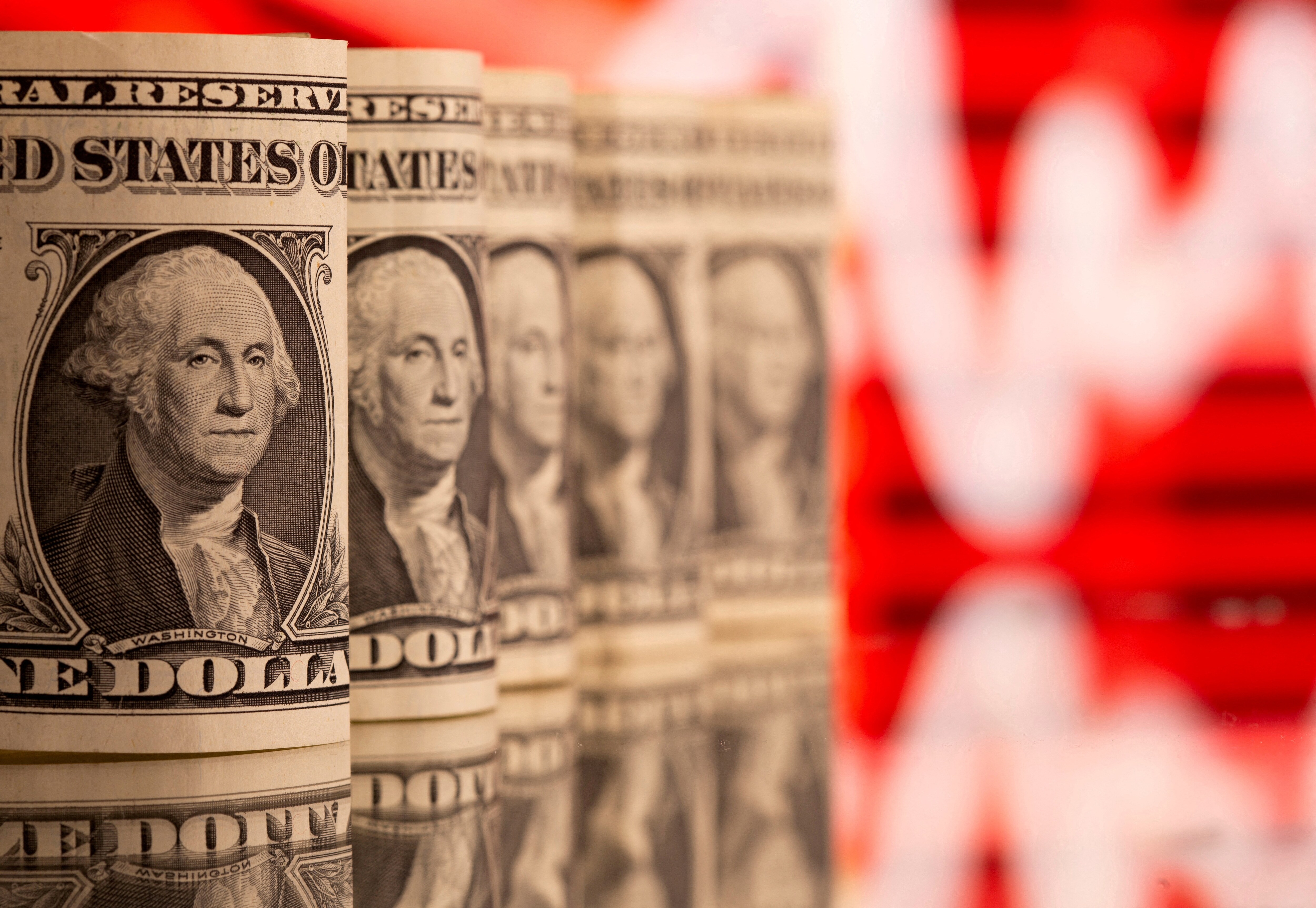 Dollar On Track For Longest Losing Streak In A Year Ahead Of US Inflation Data