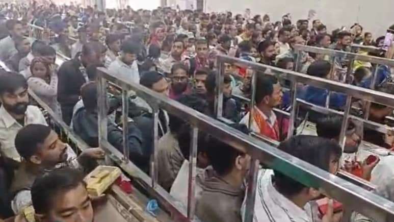 खाटूश्यामजी में उमड़ा आस्था का जन सैलाब, पैर रखने की जगह नहीं... दो दिवसीय मेला चरम पर
