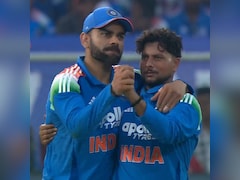 India vs South Africa 3rd ODI LIVE Score: Rohit Sharma Grabs Superb Catch, Kuldeep Yadav Spins 4-Wicket Web; SA 9 Down