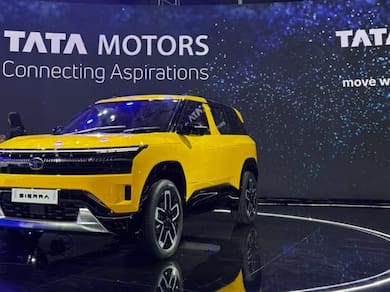 Auto Sales In February 2025 LIVE: Tata Motors Down 9%, Maruti Suzuki Up 1%