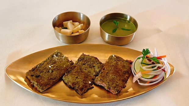 Pathar Ka Gosht Recipe: Hyderabad's Stone-Cooked Mutton That Redefines Slow Food