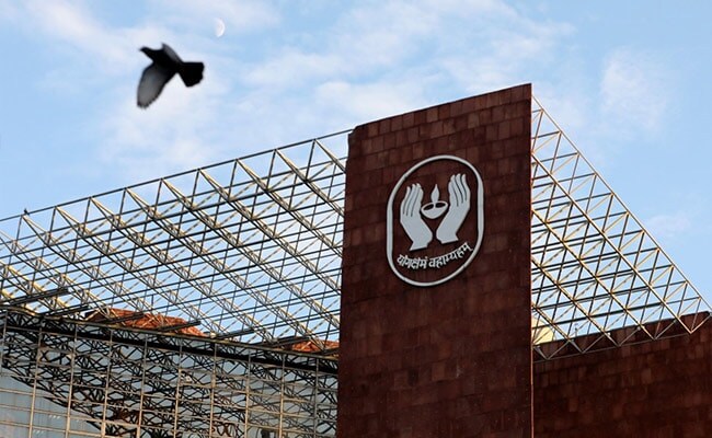 Why LIC Share Price Is Falling