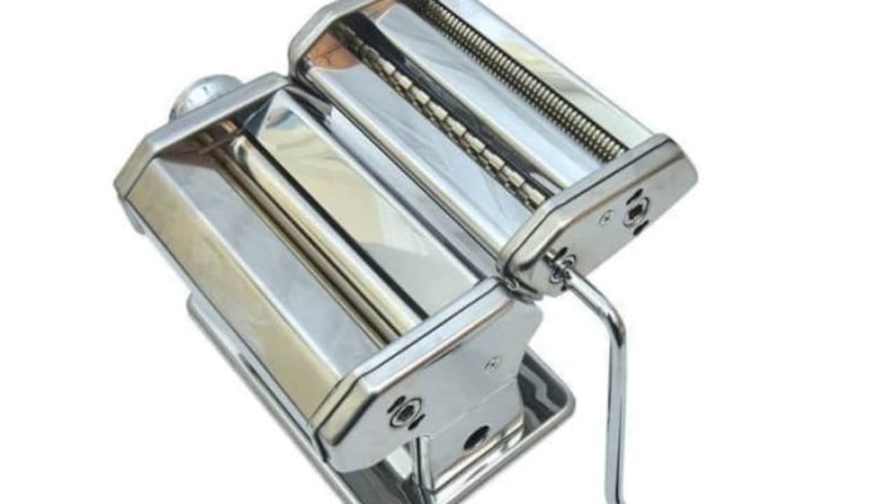 Pasta Roller Thickness Settings: Here Is The Key to Non-Chewy Homemade Pasta.