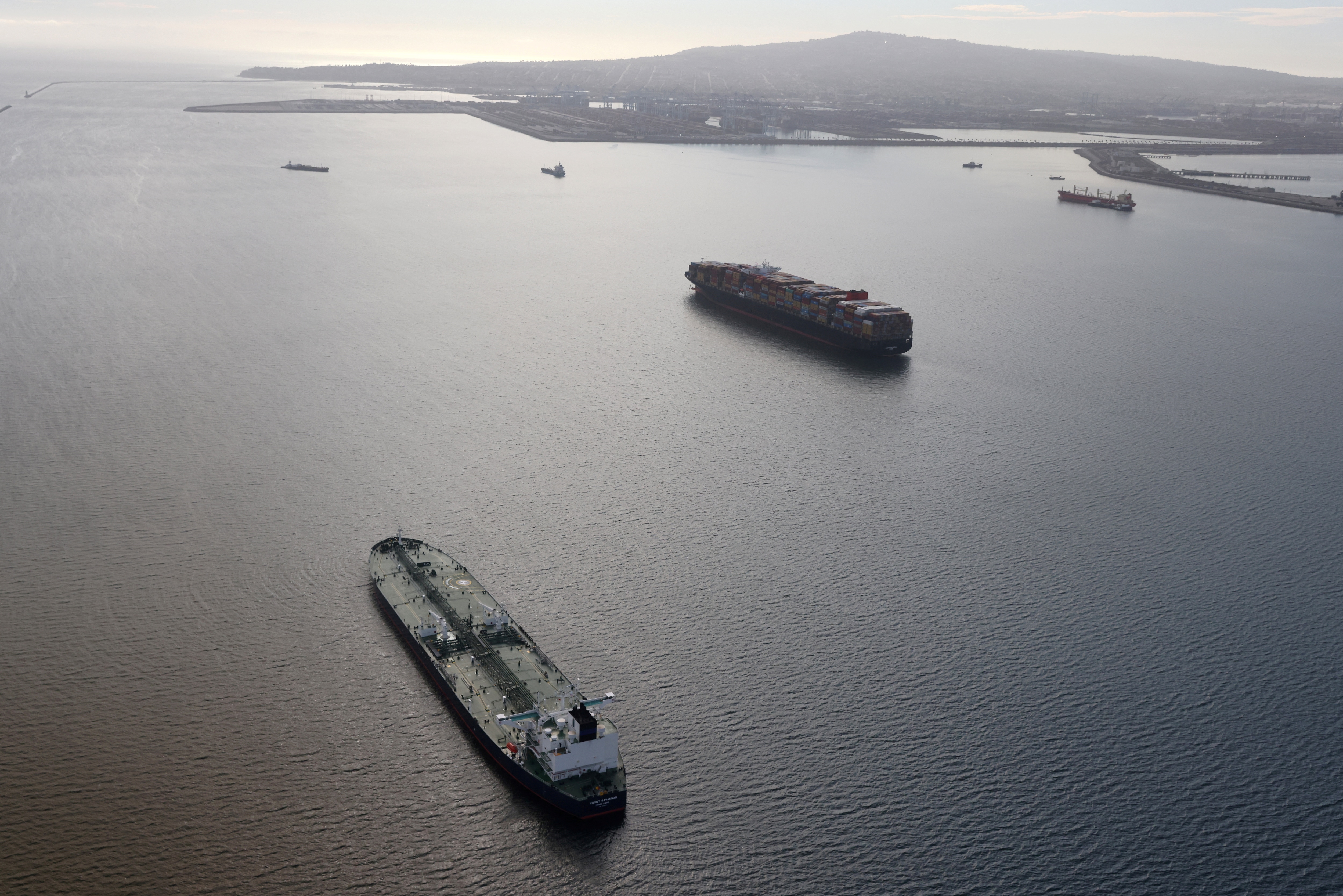 Russia&rsquo;s Rusty Oil Tanker Fleet Sets Sail With Newer Ships