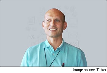 Ashish Kacholia Makes Fresh Entry in this Smallcap Stock. Sells Stake in Midcap IT Company