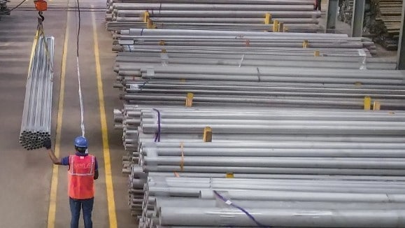 Venus Pipes Shares Leap 8% To Record On Fittings Foray