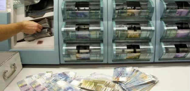 Forex Reserves Fall For Fifth Straight Week; By Nearly $2.5 Billion To just Above $600 Billion