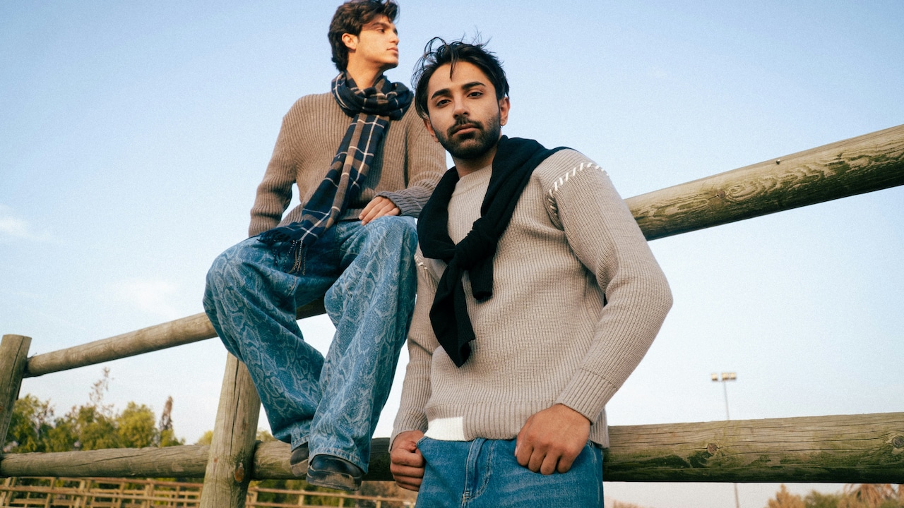 Buying Winter Sweaters? A Simple Guide To Wool, Acrylic And Blends