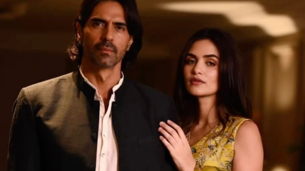 Arjun Rampal Says His Daughters Bond Well With Fiancee Gabriella, She Says 'Never Told Them Respect Me'