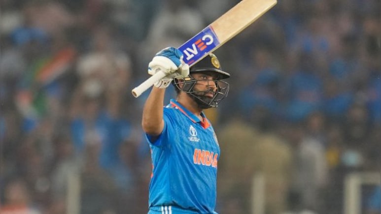 IND vs SA: किस गेंदबाज के खिलाफ वनडे में रोहित शर्मा ने मारे हैं सबसे ज्यादा छक्के, ऑस्ट्रेलियाई गेंदबाजों की खैर नहीं