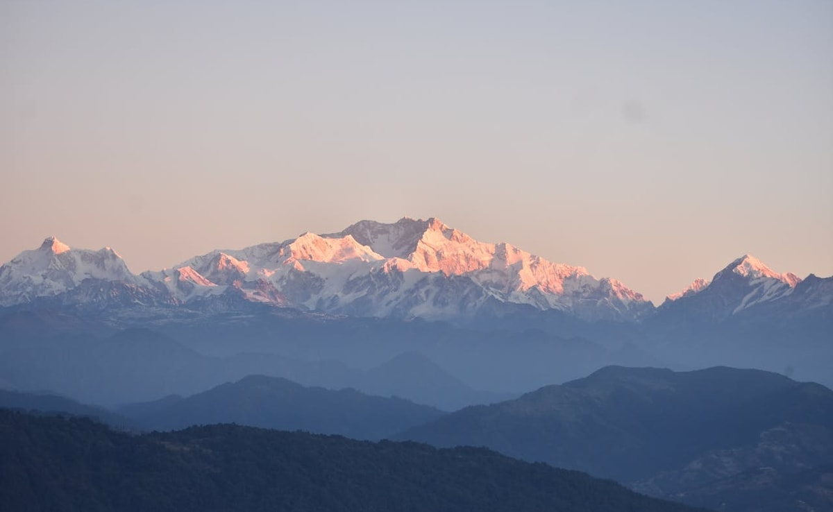 Uttarakhand Opens 83 Himalayan Peaks for Mountaineering, Waives Fees for Indian Climbers