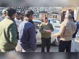 डिवाइडर पर सो रहे 2 किसानों को स्लीपर बस ने कुचला, मौके पर मौत; मंडी से लौटते खराब हो गया था ट्रैक्टर