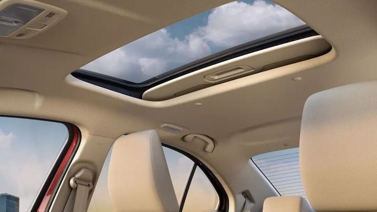 Maruti Suzuki Sunroof Cars: मारुति की टॉप 5 कारें, जिनमें मिलता है शानदार सनरूफ