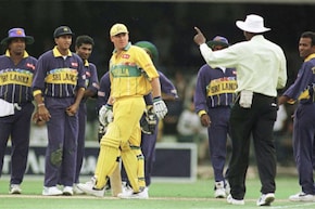 श्रीलंकेला वर्ल्ड कप जिंकून देणाऱ्या दिग्गज क्रिकेटपटूला होणार अटक? काय आहे प्रकरण?