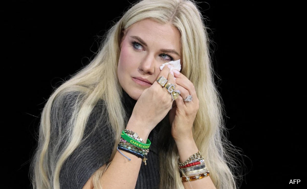 Erika Kirk, weduwe van een rechtse activist, onderschrijft JD Vance als president van de VS