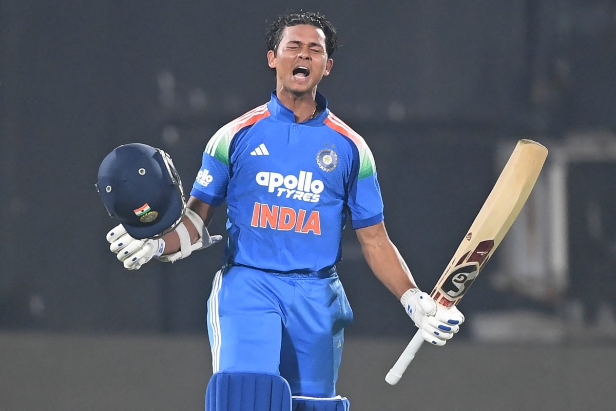 Yashasvi Jaiswal Not Included As India Hand 2 Debuts. Shubman Gill Says This