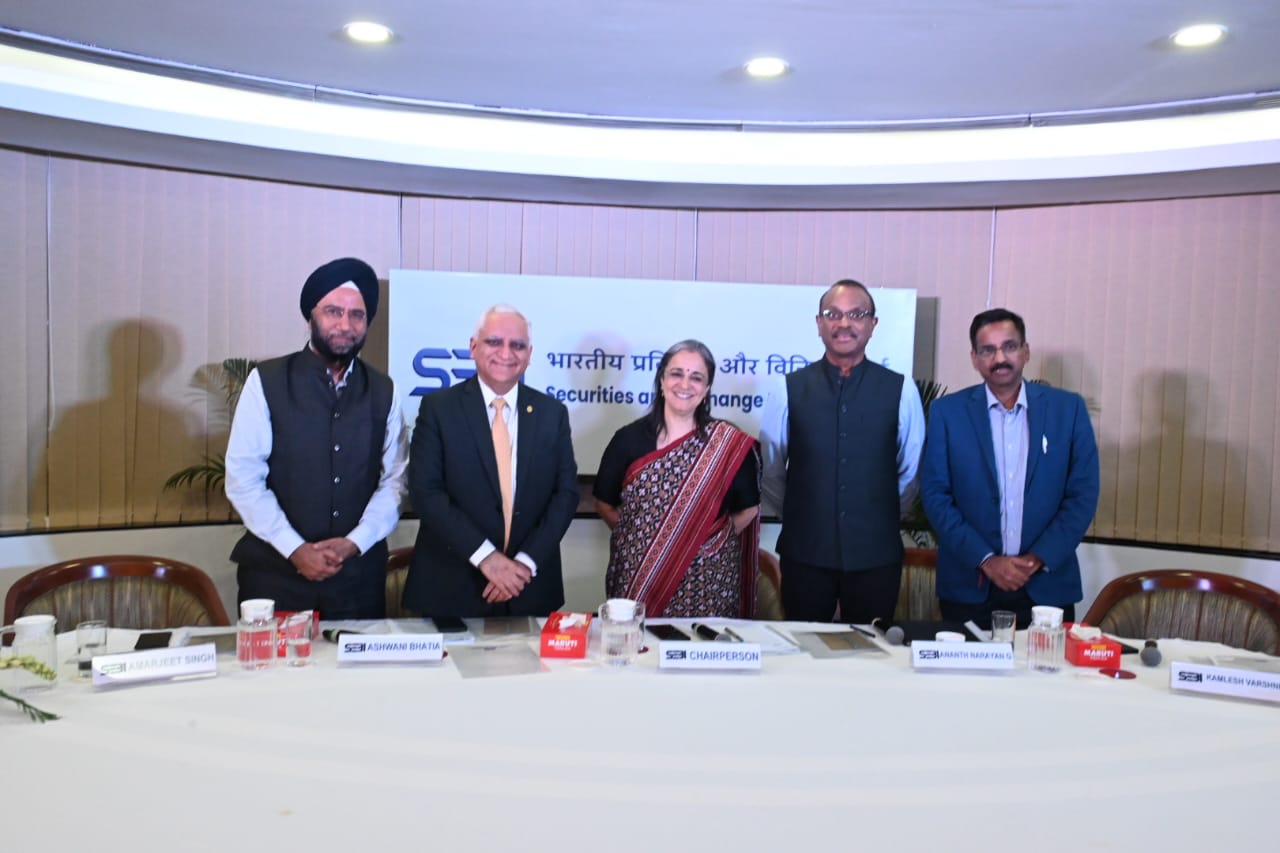 SEBI Approves Regulatory Framework For Index Providers, Amends AIF Norms