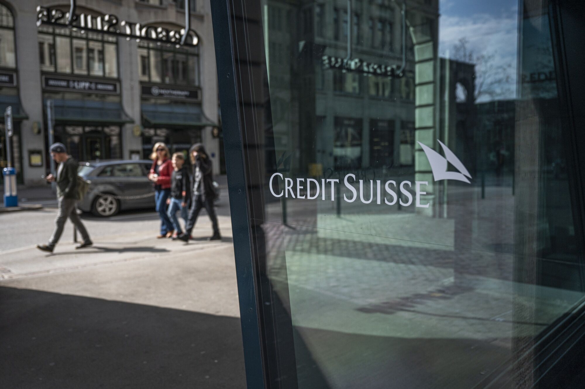 Deutsche Bank Hires Credit Suisse&rsquo;s Lim As Asia M&A Co-Head