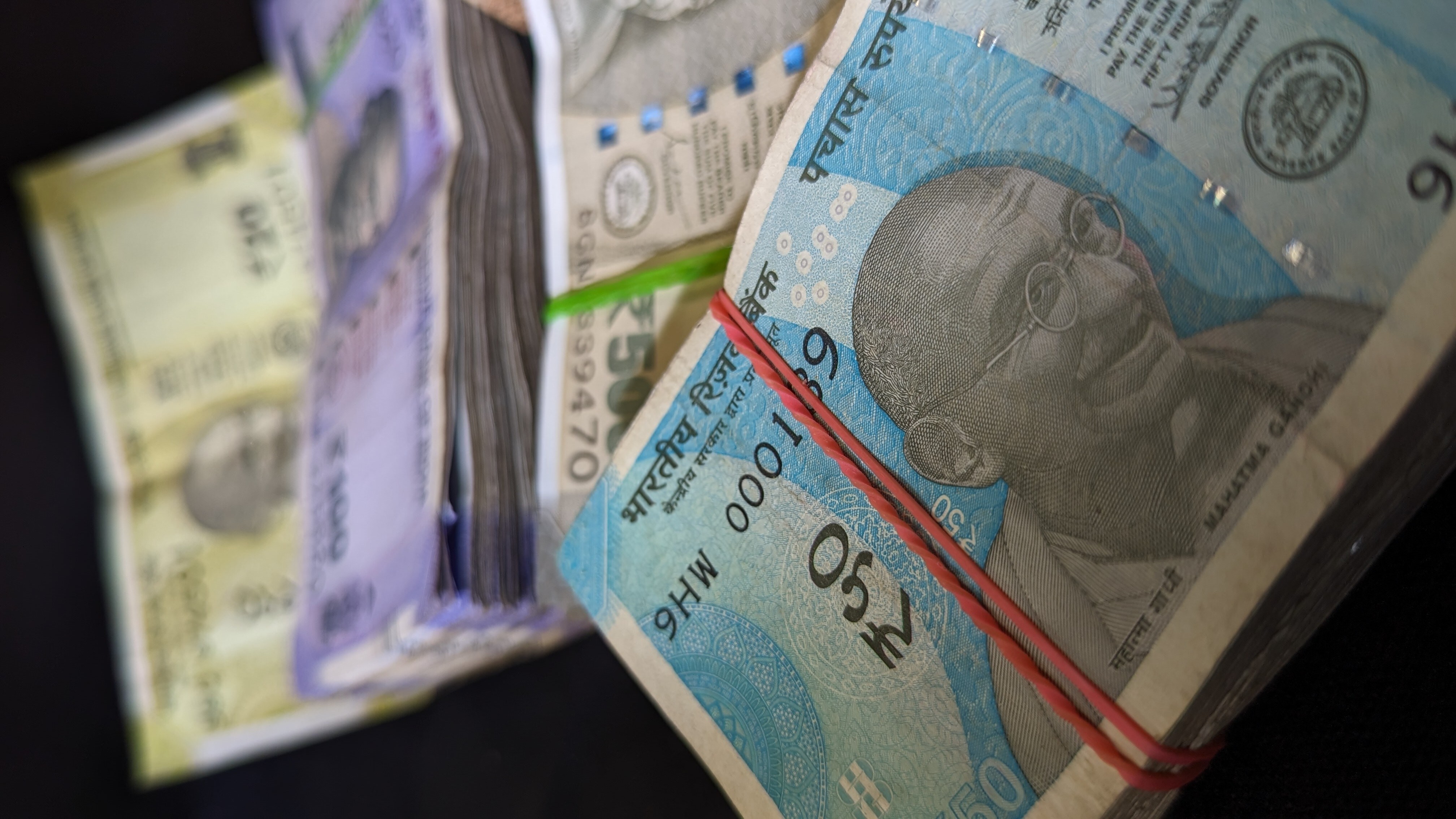 BFSI Q2 Results Preview - Earning Momentum Moderates; Growth Upbeat: Dolat Capital