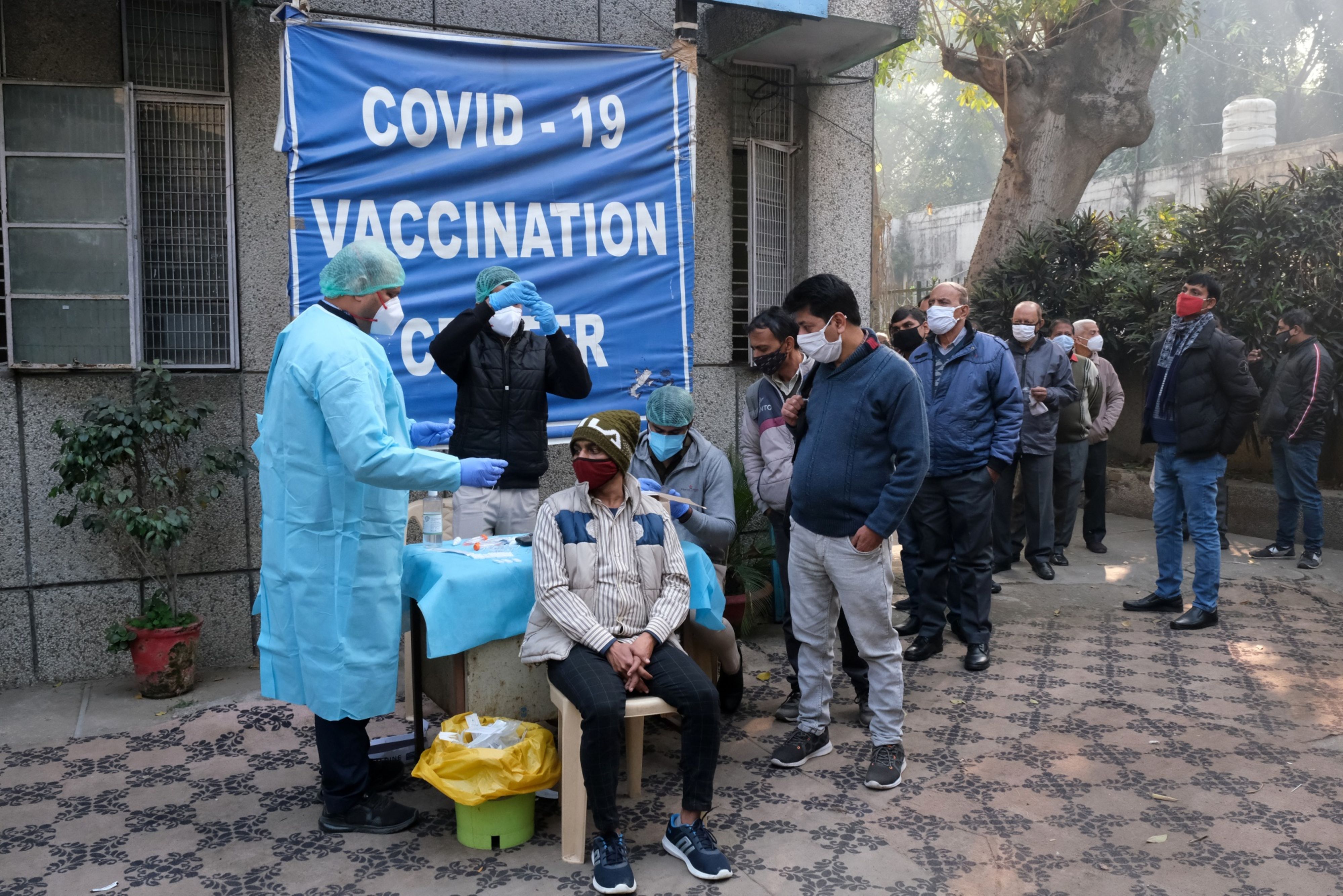 Covid-19 India Updates: Over 3,300 Cases For Fourth Straight Day; Daily Deaths At 40