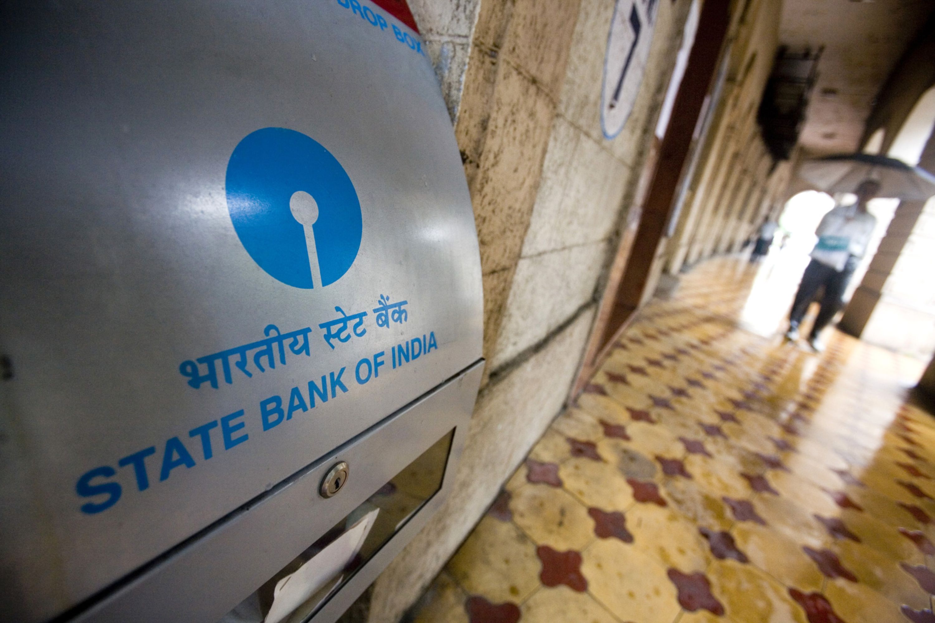 Bank Loan Growth Lowest In Three Years As Lending Remains  Under Covid Cloud