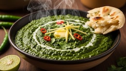 Making Palak Saag This Winter? Don't Make These 6 Mistakes
