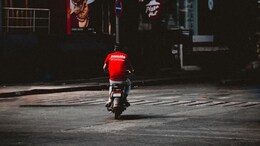 "Delivery Agents Don't Have Timer": Zomato CEO Explains 10-Minute Model