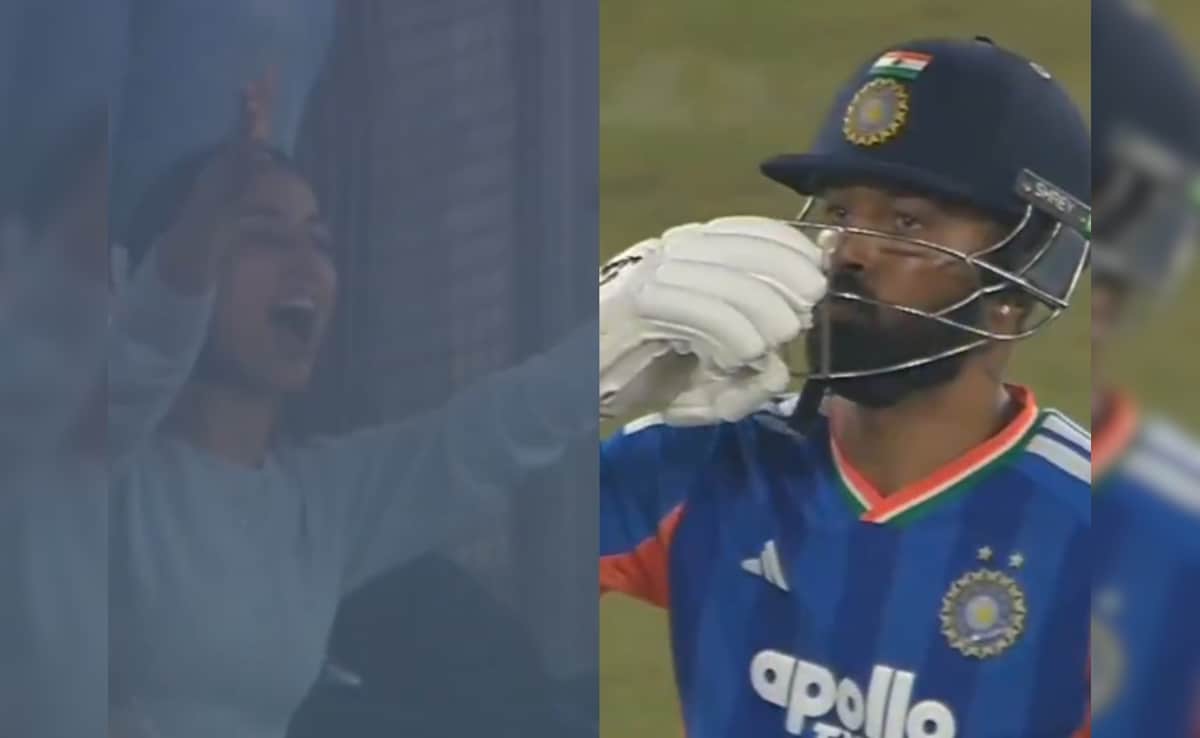 Hardik Pandya Slams 2nd-Fastest Half-Century In Indian Crickets History, Then Blows Flying Kisses At Girlfriend Mahieka Sharma