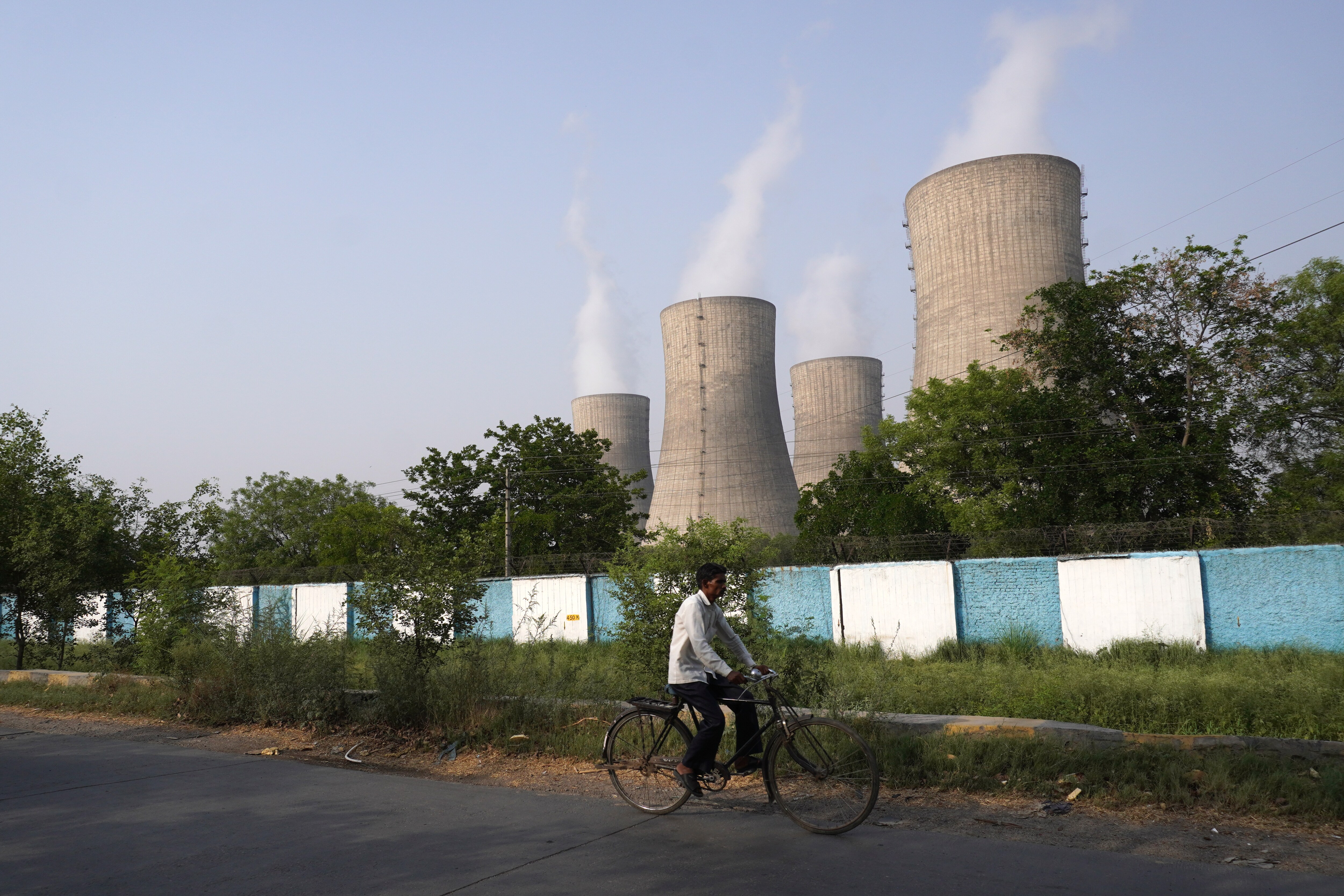 NTPC Mines 61% More Coal At 42.20 Lakh Metric Tonnes In April-June