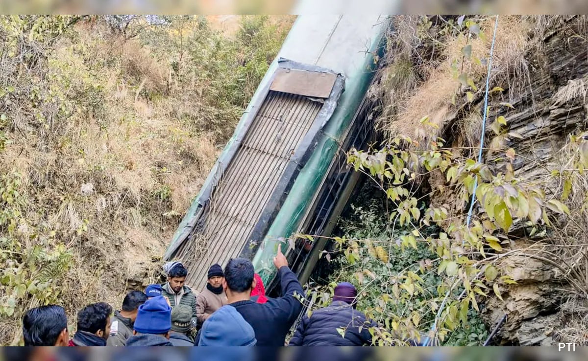7 Killed, 12 Injured As Bus Falls Into Gorge In Uttarakhand's Almora