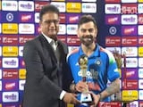 'मैं शुक्रगुजार हूं...', 'प्लेयर ऑफ द सीरीज' अवार्ड जीतने के बाद विराट कोहली का इमोशनल बयान 'मैं शुक्रगुजार हूं...', 'प्लेयर ऑफ द सीरीज' अवार्ड जीतने के बाद विराट कोहली का इमोशनल बयान