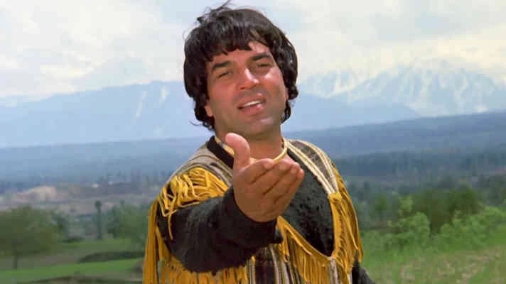 धर्मेंद्र के डुप्लीकेट को देख लोग हुए इमोशनल, किया ऐसा डांस चेहरे पर आई मुस्कान, लोग बोले- धरम पाजी की याद दिला दी