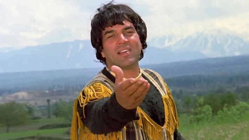 Dharmendra: धर्मेंद्र यांच्या डुप्लिकेटला पाहून चाहते झाले भावुक, व्हिडीओ होतोय व्हायरल Dharmendra: धर्मेंद्र यांच्या डुप्लिकेटला पाहून चाहते झाले भावुक, व्हिडीओ होतोय व्हायरल