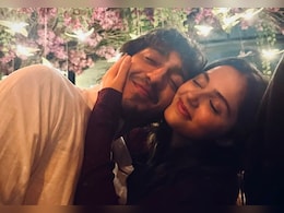 <i>Saiyaara</i> Star Aneet Padda Wishes Happy Birthday To "Selfless" Ahaan Panday. Bonus: His Priceless Reaction