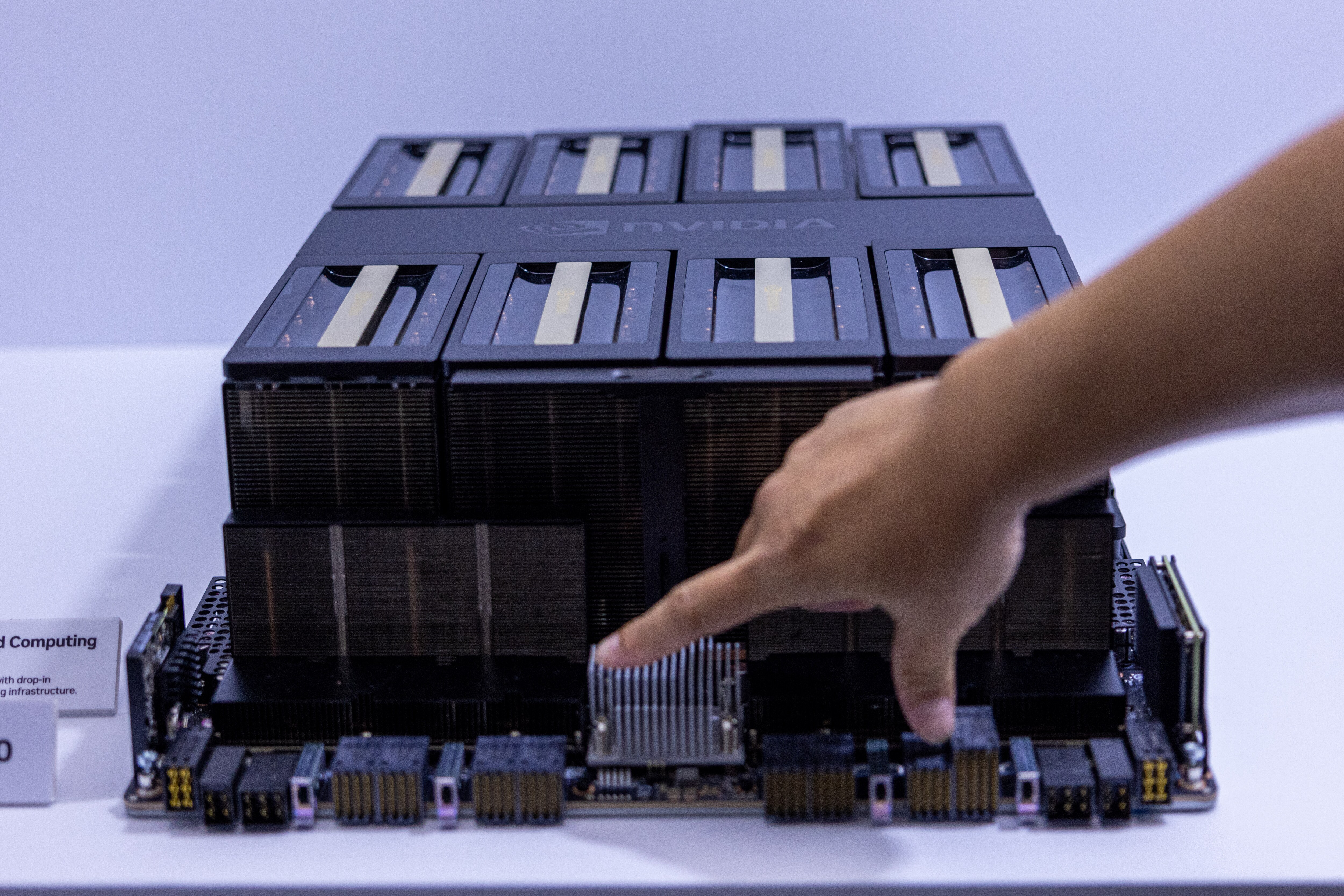 EU To Raise Biden&rsquo;s AI Chip Curbs With Trump Administration