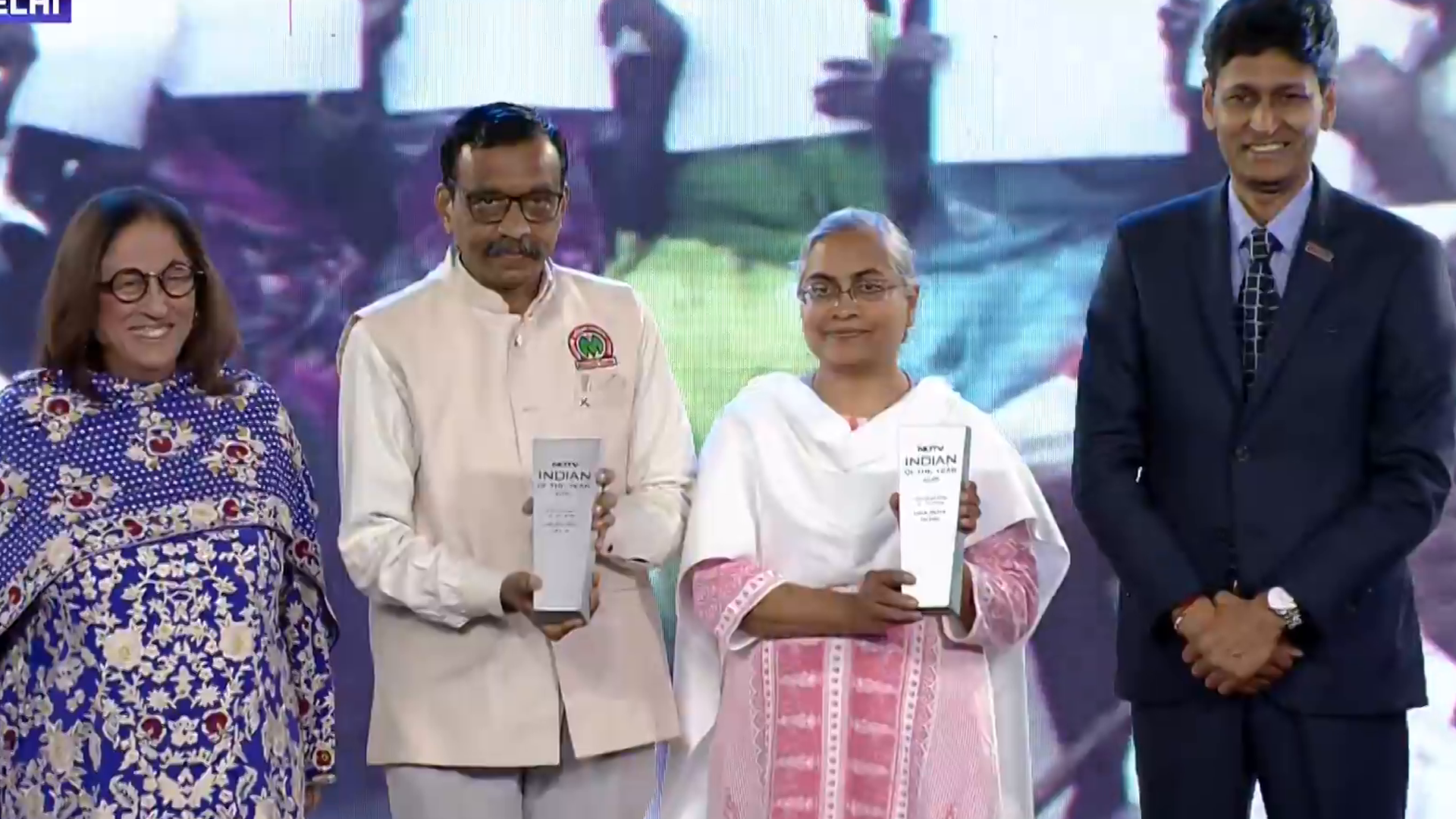 Dr. Ashish Satav And Dr. Kavita Satav Of The MAHAN Trust Win NDTV 'Health Leader Of The Year' Award