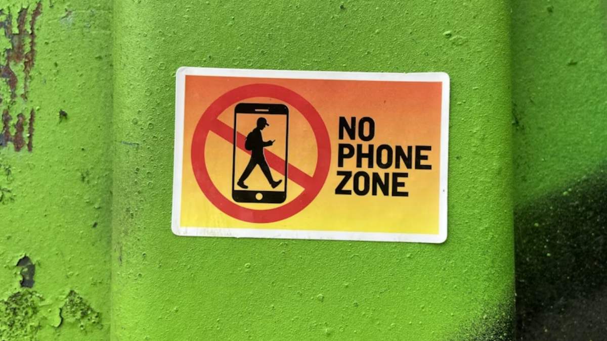 पंजाब में हुआ अनोखा चैलेंज: बिना मोबाइल बैठना था 31 घंटे, 55 लोगों ने लिया हिस्सा, केवल...