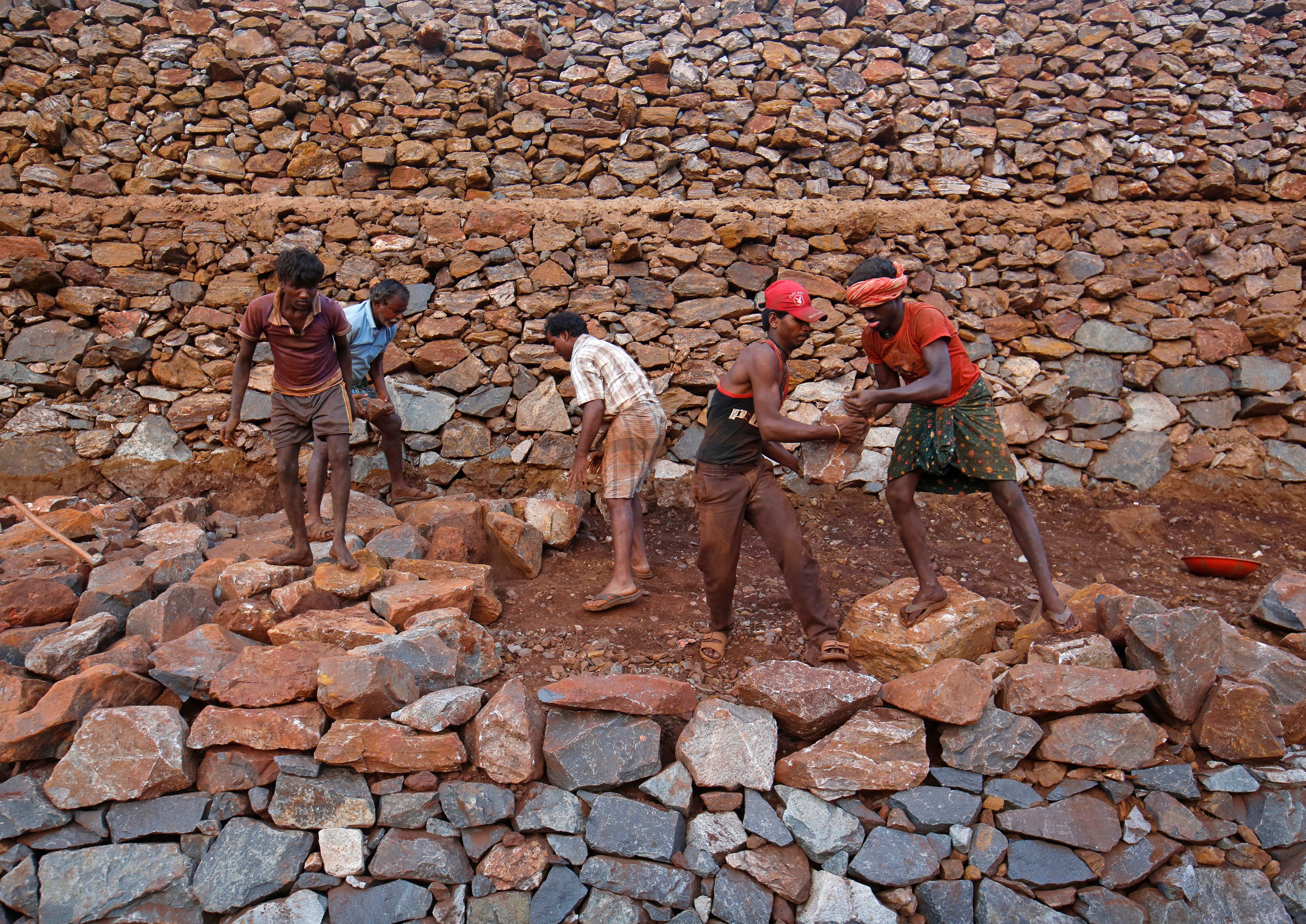 A Minimum Work Threshold May Go Against The Spirit Of MGNREGA