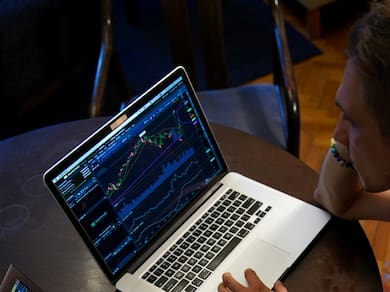Stock Market Today: Nifty, Sensex End Lower After RIL's Q2 Earnings Disappoint