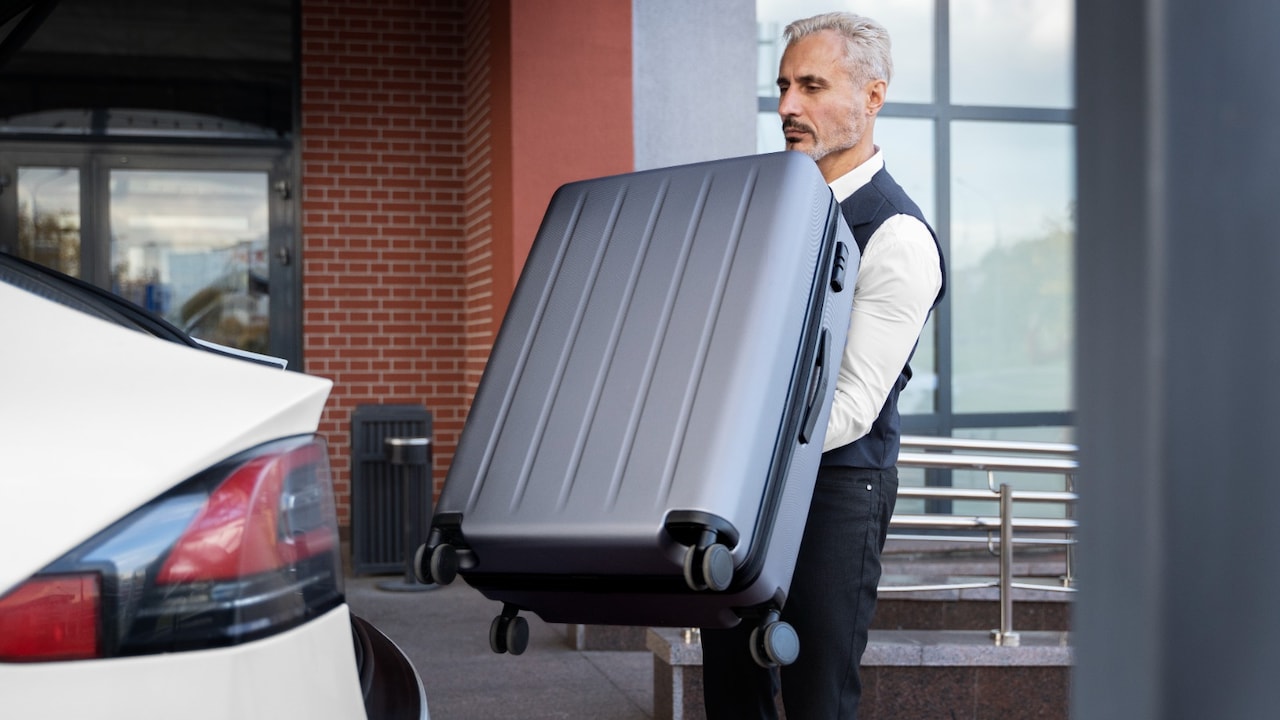 Get a sturdy and stylish 3 trolley bag set designed for smooth movement under ₹10,000 Get a sturdy and stylish 3 trolley bag set designed for smooth movement under ₹10,000