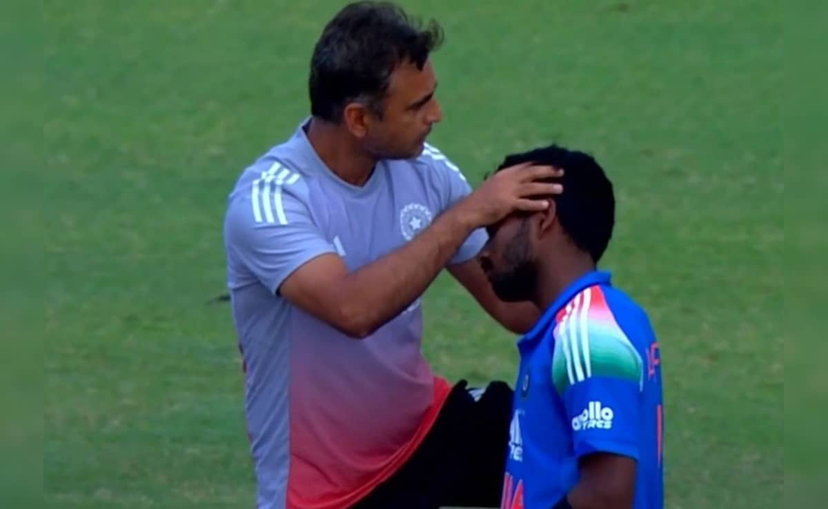 India vs Pakistan LIVE Score, ACC U19 Asia Cup 2025: India Star In Pain, Hit On Helmet By Pakistan Pacer; Vaibhav Suryavanshi Flops