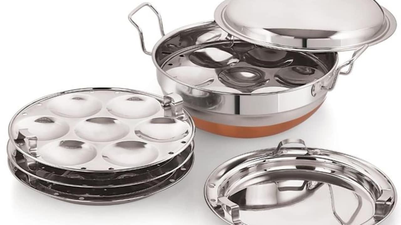 Steel vs Electric Idli Steamers: Which One Belongs in Your Kitchen?