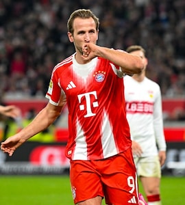 Harry Kane Cameo Hat-Trick As Bayern Munich Blast Past Stuttgart