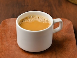 Chinese Billionaire Zhang Junjie Served Milk Tea To Guests At His Wedding. Here's Why