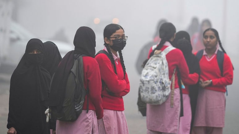 Schools closed: यूपी-बिहार, दिल्ली और हरियाणा, जानिए कहां-कहां के स्कूल बंद