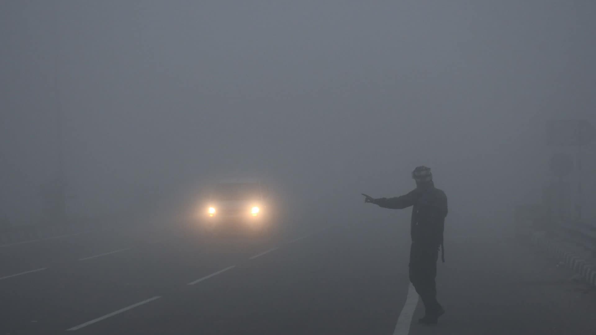 Delhi-NCR Hit by Dense Fog; Flights, Commute Disrupted