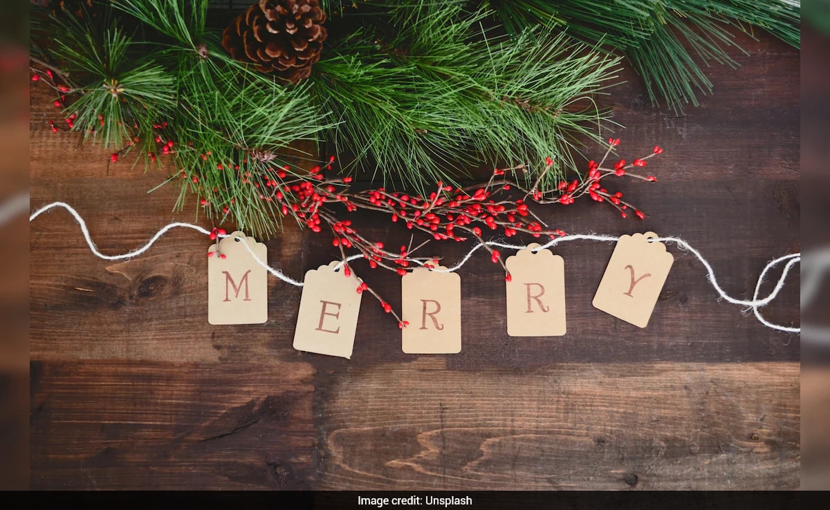 Christmas 2025: Loving Wishes To Keep As WhatsApp And Instagram Status On The Joyful Day