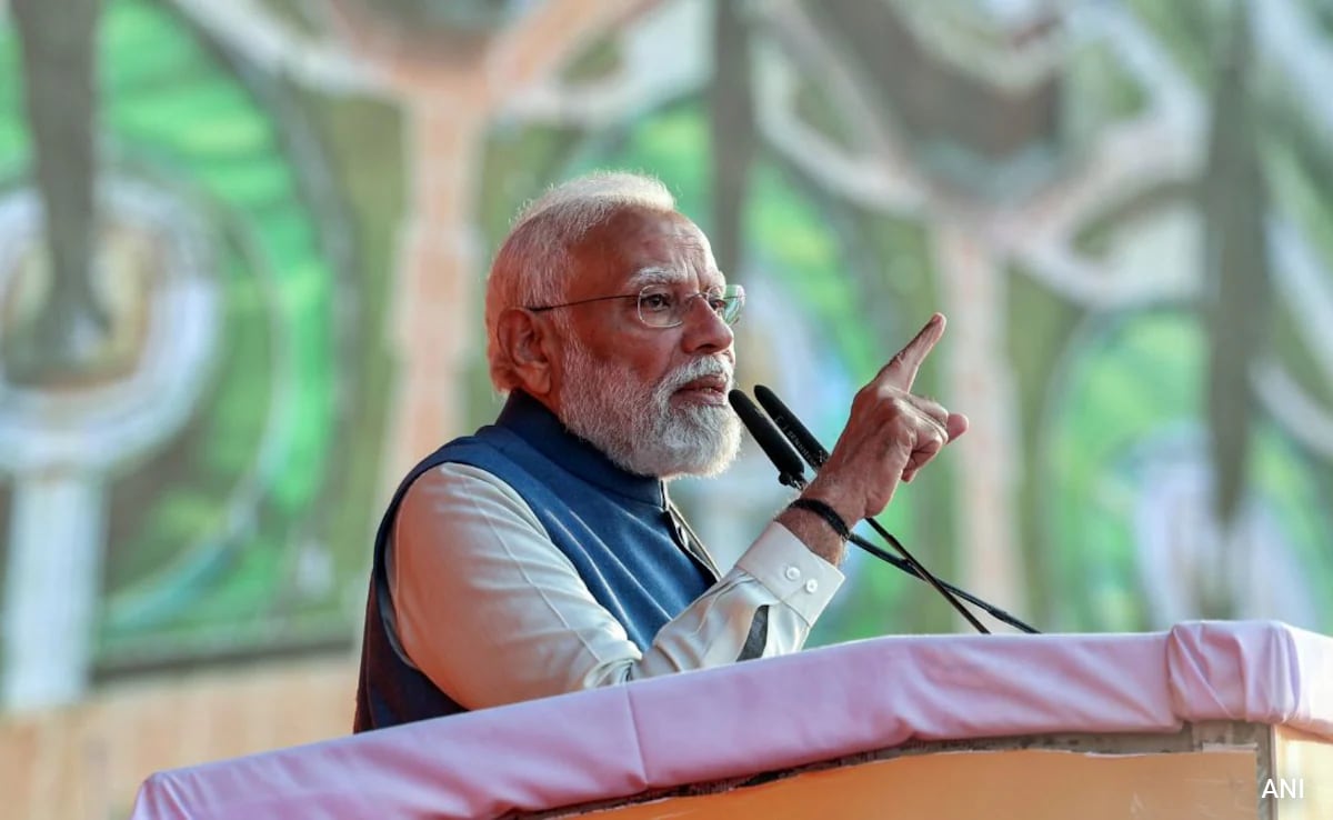 'BJP Proud Of Tearing Down Wall Of Article 370 In J&K': PM Modi In Lucknow