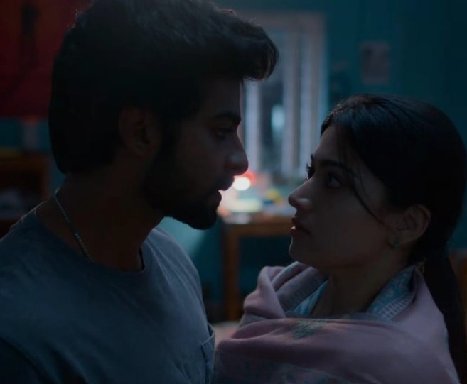 भारत में हुई फ्लॉप, पाकिस्तान में धड़ल्ले से देखी जा रही है ये फिल्म, पड़ोसी देश में बनी नंबर-1