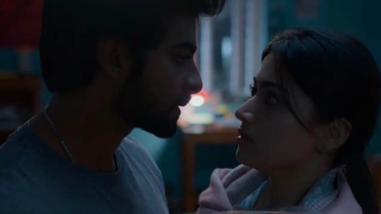 भारत में हुई फ्लॉप, पाकिस्तान में धड़ल्ले से देखी जा रही है ये फिल्म, पड़ोसी देश में बनी नंबर-1